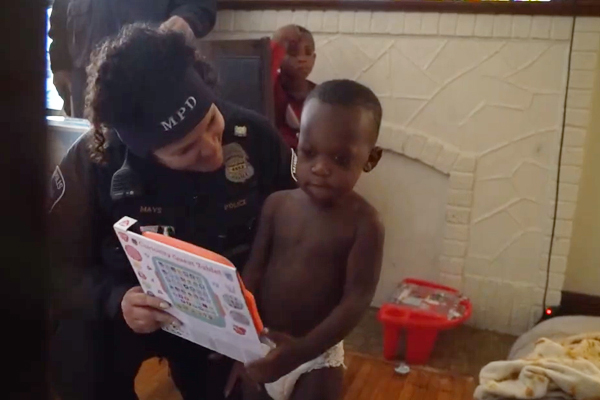 Marines deliver Toys for Tots